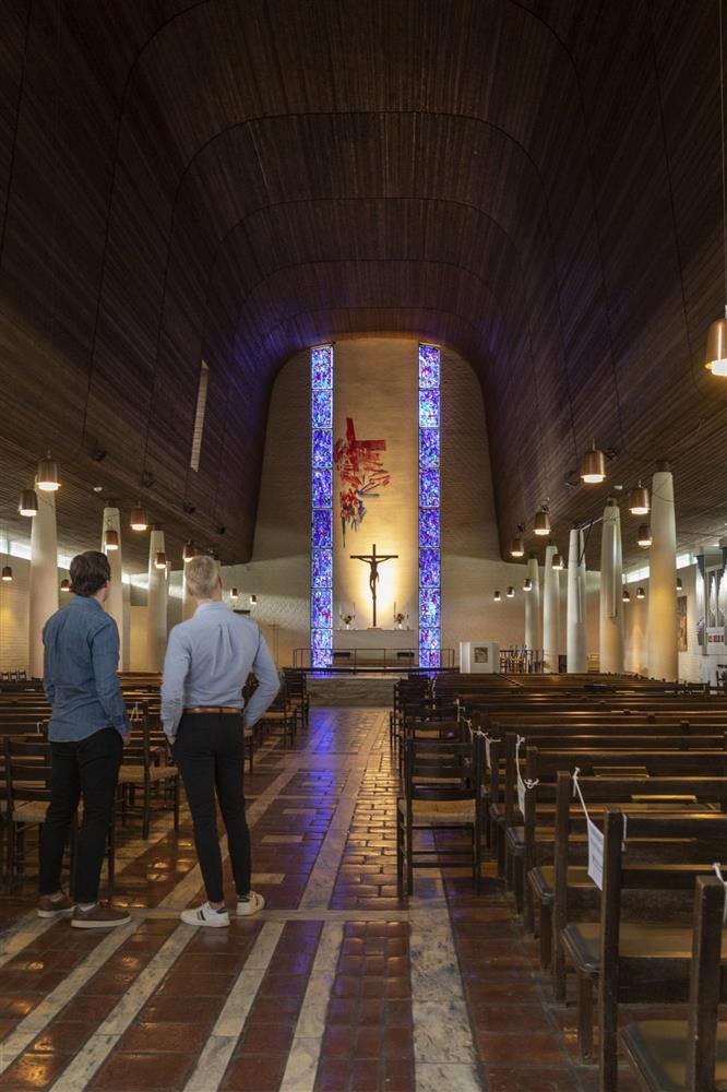 Steinkjer kirke - Klikk for stort bilde