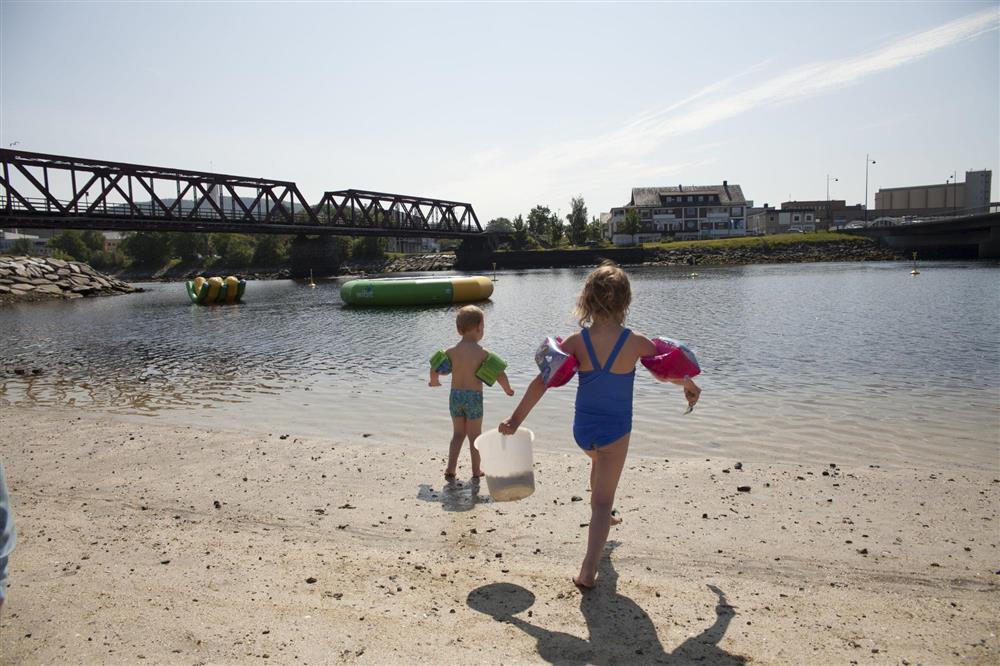 Bystranda - Klikk for stort bilde
