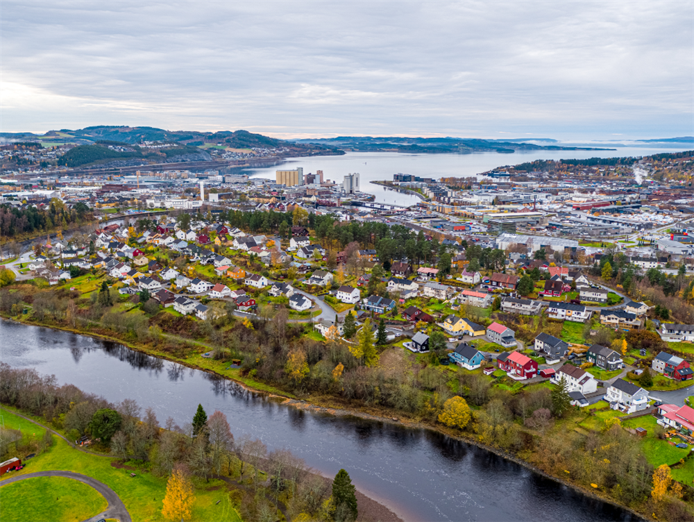 Flyfoto - Nordihaugen, Nordsia,  - Klikk for stort bilde