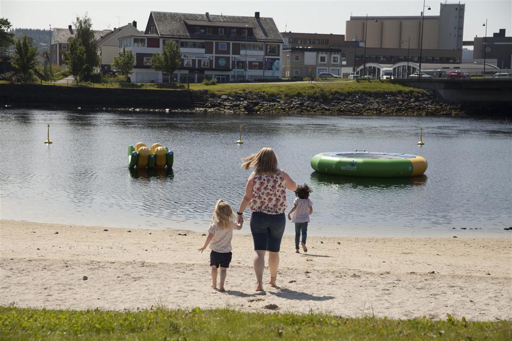 Bystranda - Klikk for stort bilde