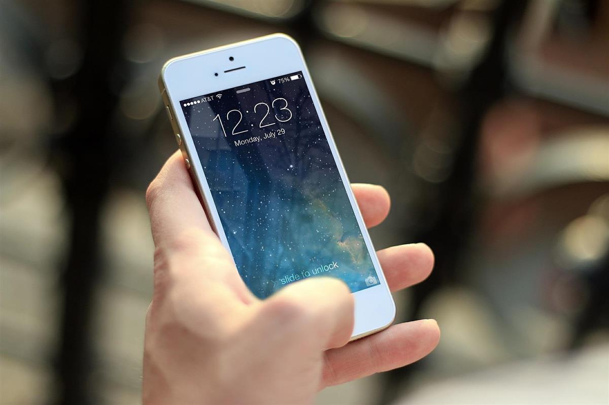 Mobiltelefon - Klikk for stort bilde